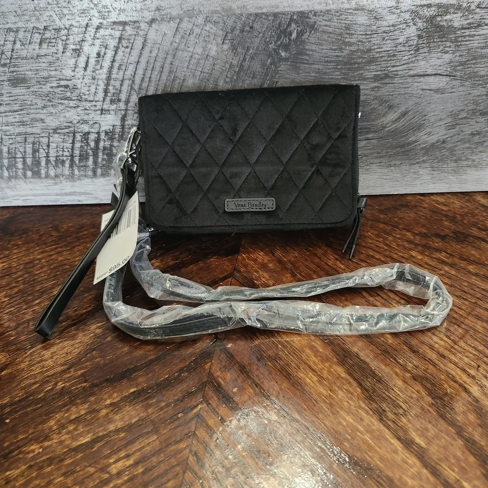 NWT Vera Bradley Black Quilted RFID 3 IN 1 Crossbody Wallet Wristlet